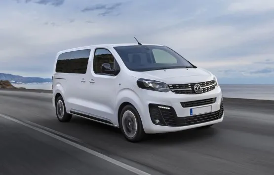 Minicabs in Stansted Airport, Personal Cars, Taxis in Stansted